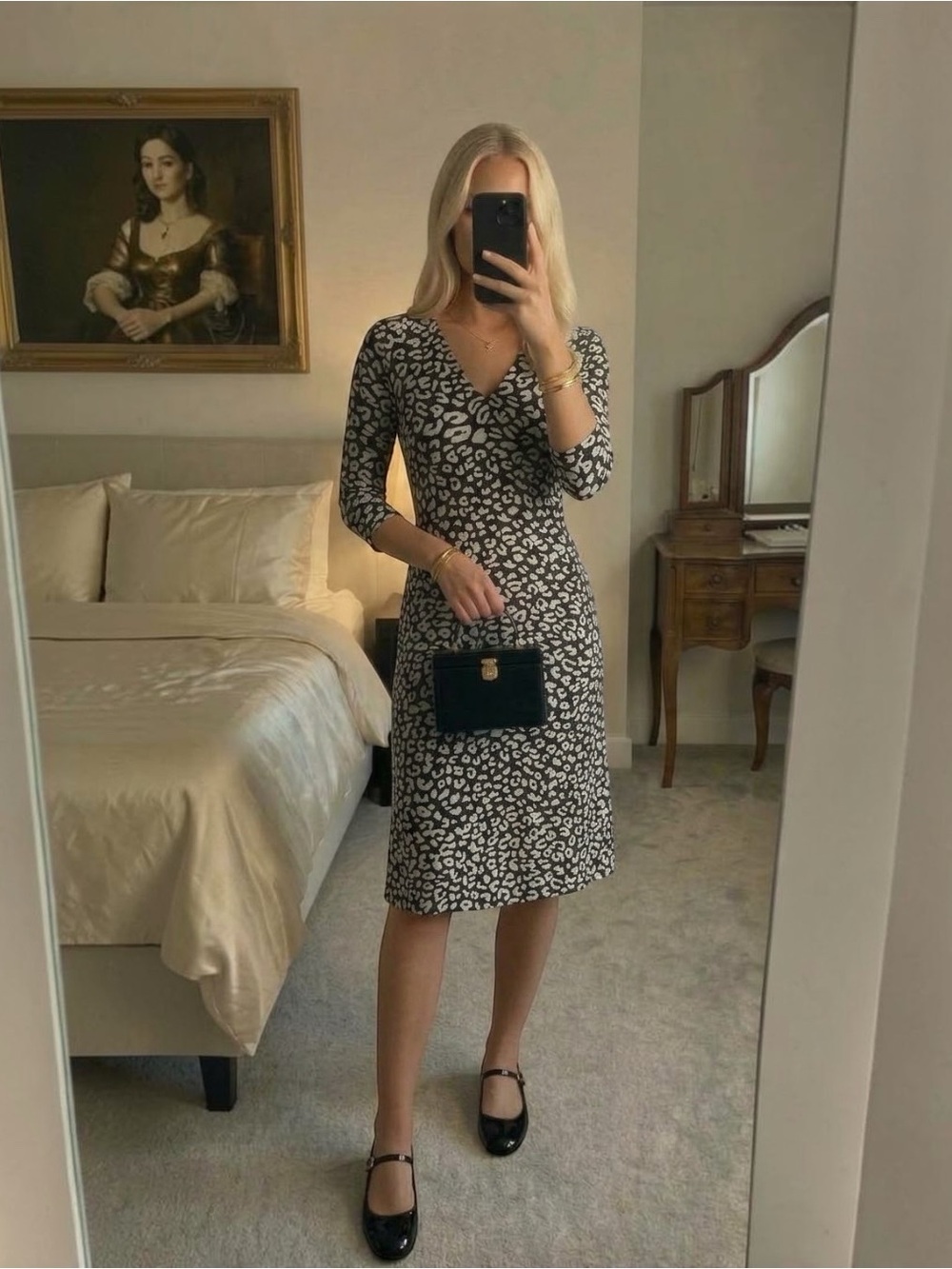 Jaeger Leopard Print Silk Dress Black White V-Neck Shift  Sz 6 Old Money